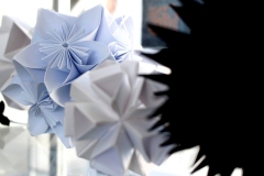 Wystawa „Origami – sztuka, wiedza, nauka”, prezentowana w Bibliotece Politechniki Białostockiej. Ekspozycję tworzą głównie matematyczne formy origami, bryły platońskie i archimedesowe, różnorodne wielościany, mozaikowe tesselacje, składane z płaszczyzn o kształtach koła, kwadratu, trójkąta.