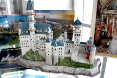 swiat-w-puzzlach-wystawa-BibliotekaPB-3